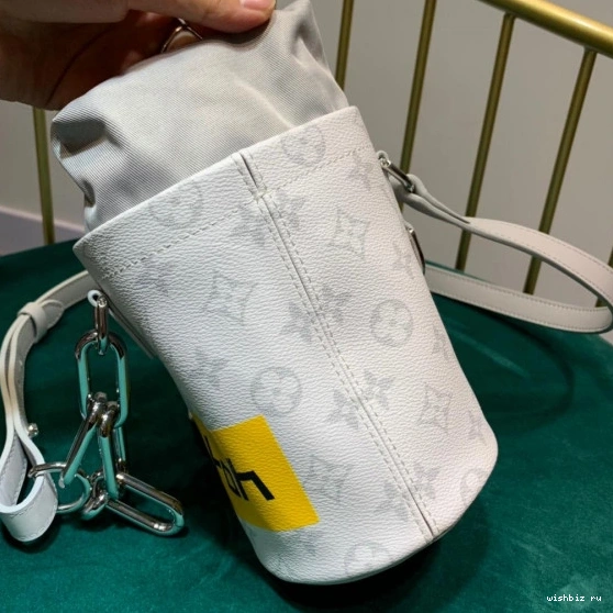 WIS NANO LOUIS VUITTON BAG CHALK 0808